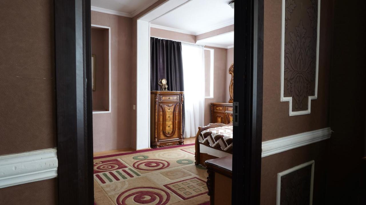 Apartment Shafi 8 Tbilisi Exterior photo