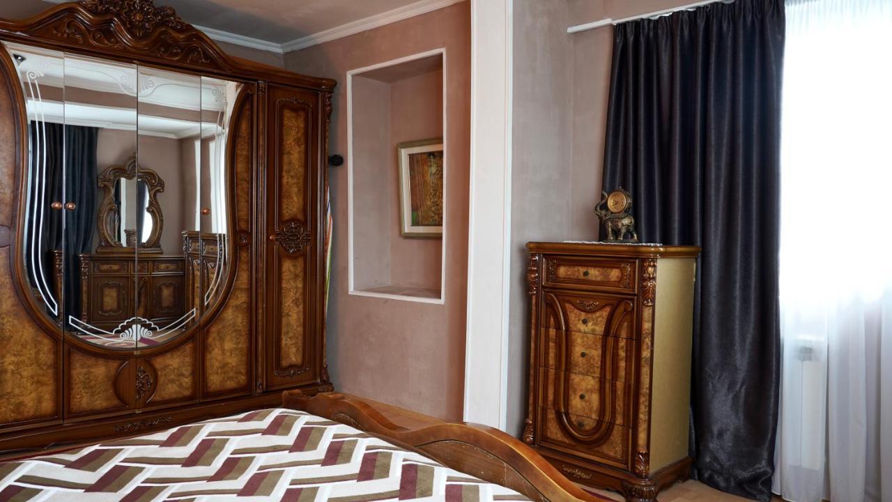 Apartment Shafi 8 Tbilisi Exterior photo